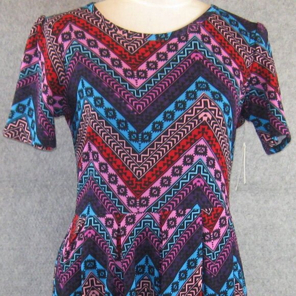 LuLaRoe Textured Stetch Amelia Dress Large NWT - Picture 2 of 6